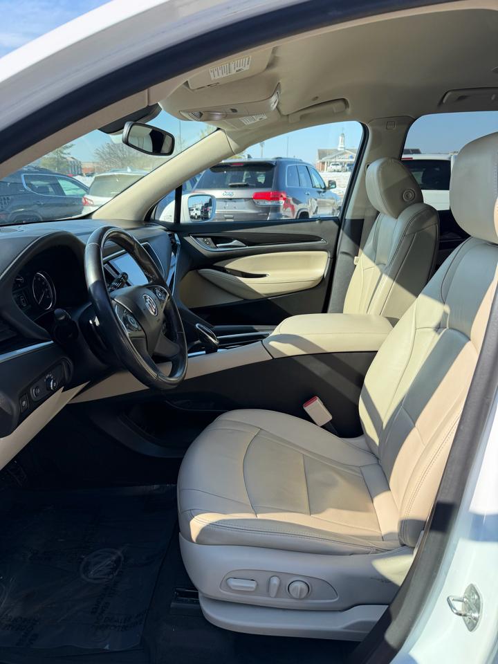 Buick Enclave Essence 2019