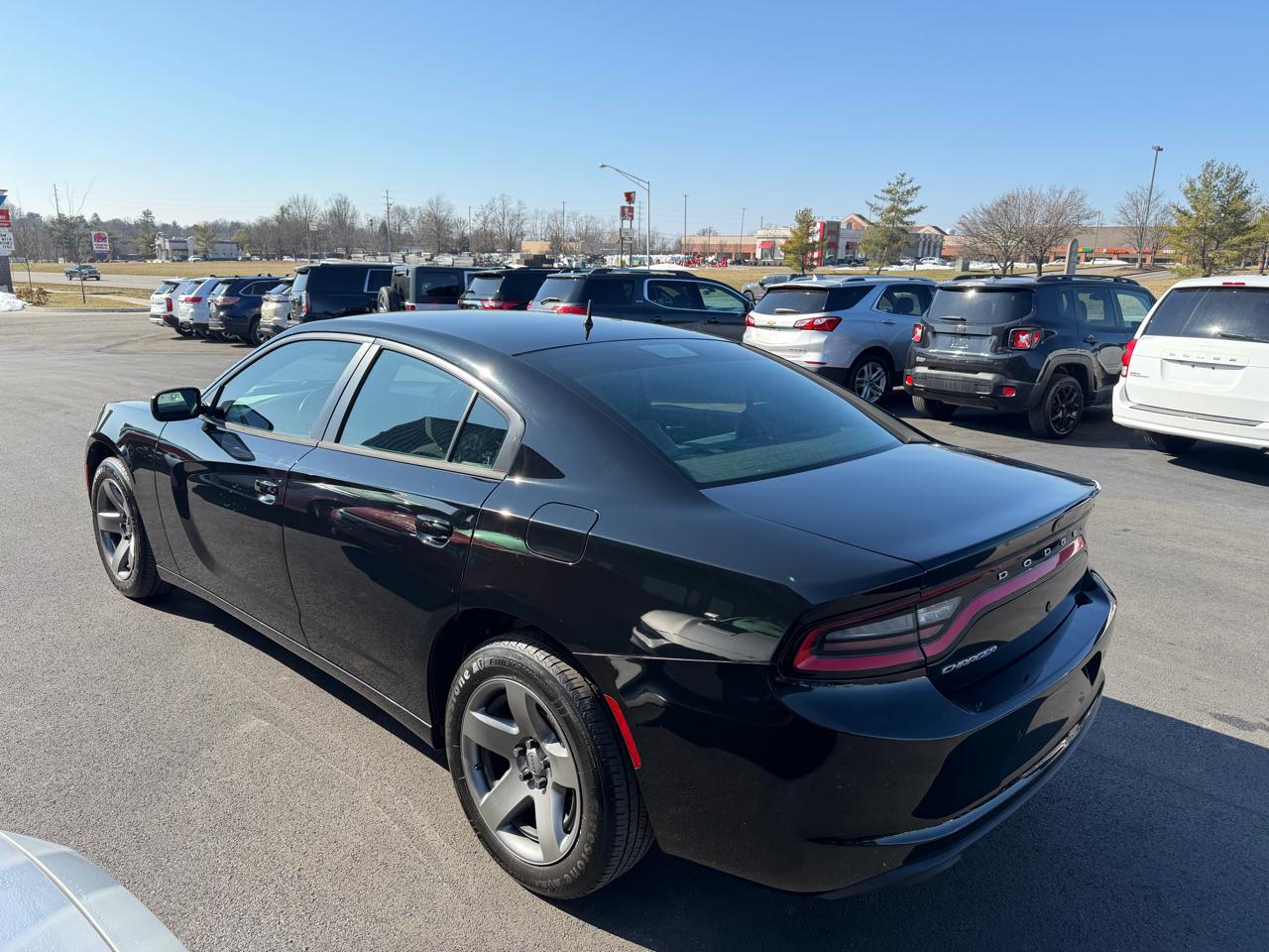 Dodge Charger SE 2016