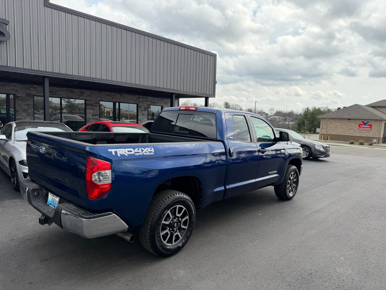 Toyota Tundra SR5 2014