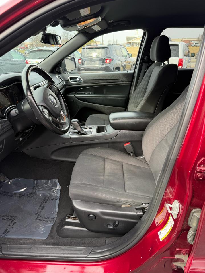 Jeep Grand Cherokee Laredo 2019