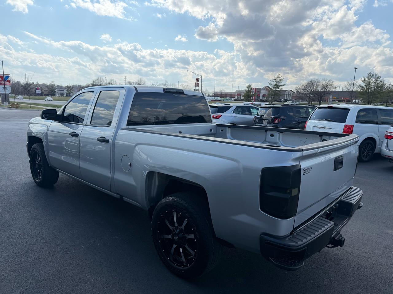 Chevrolet Silverado 1500 W/T Double Cab 2017
