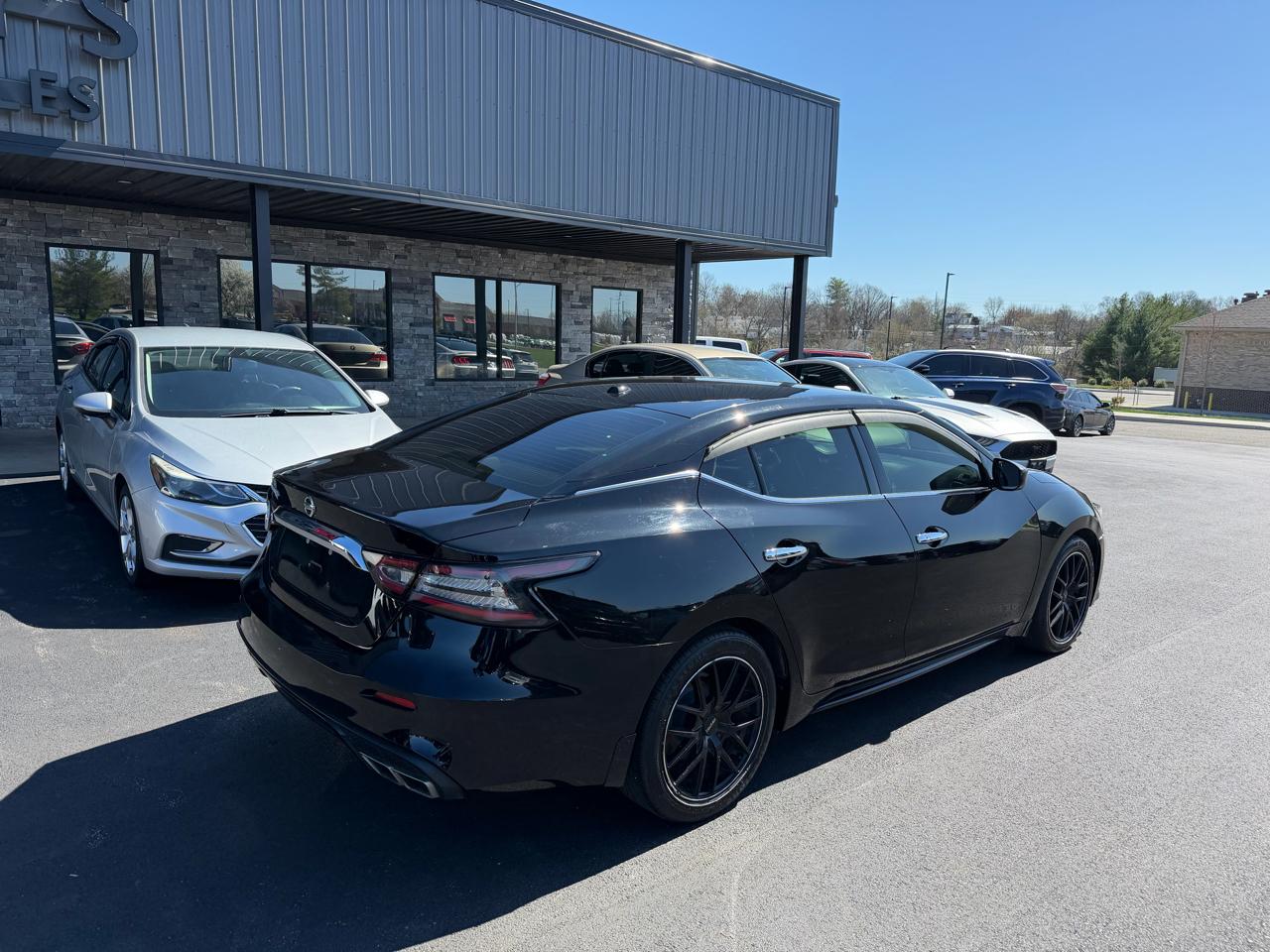 Nissan Maxima S 2019