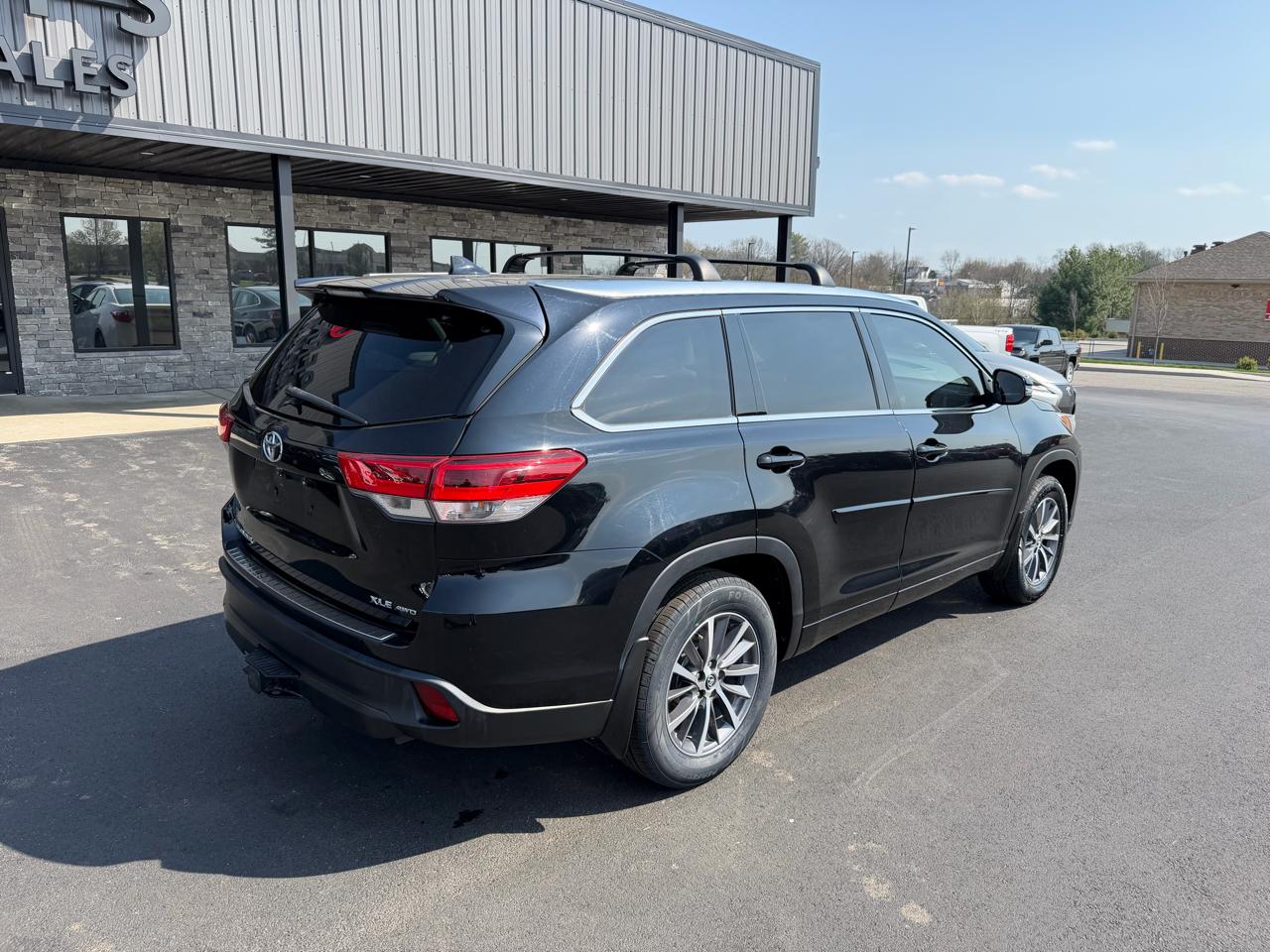 Toyota Highlander XLE 2018