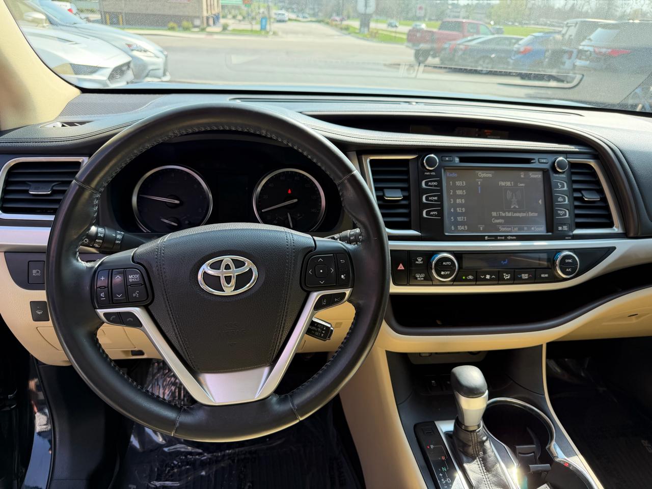 Toyota Highlander XLE 2018