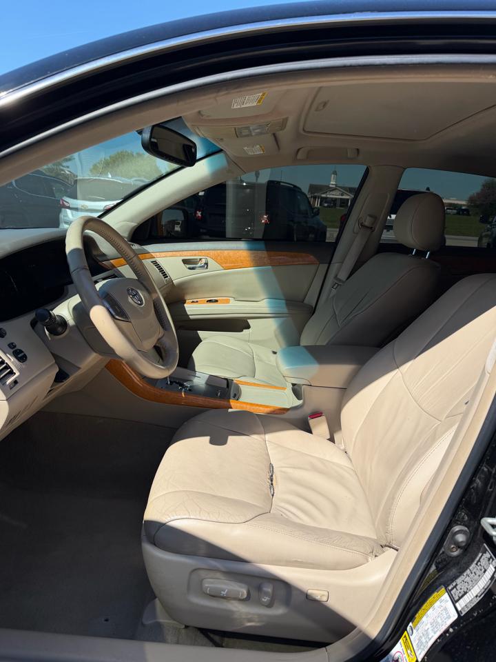 Toyota Avalon Limited 2005