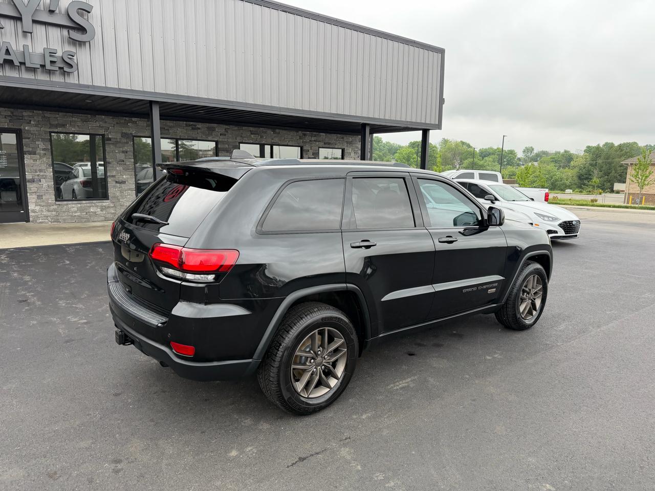 Jeep Grand Cherokee Laredo 2016