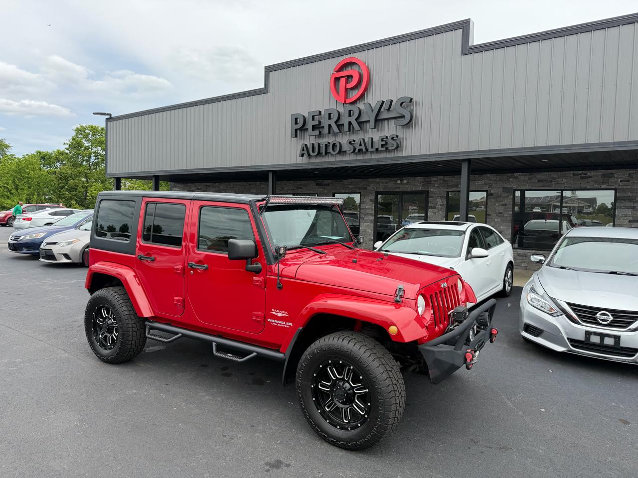Jeep Wrangler Unlimited Sahara 2011