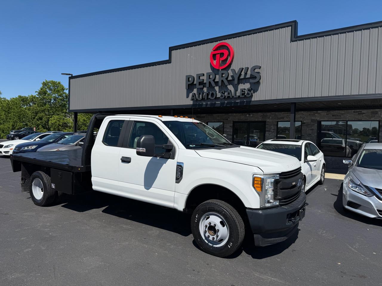Ford F-350 Lariat 2017