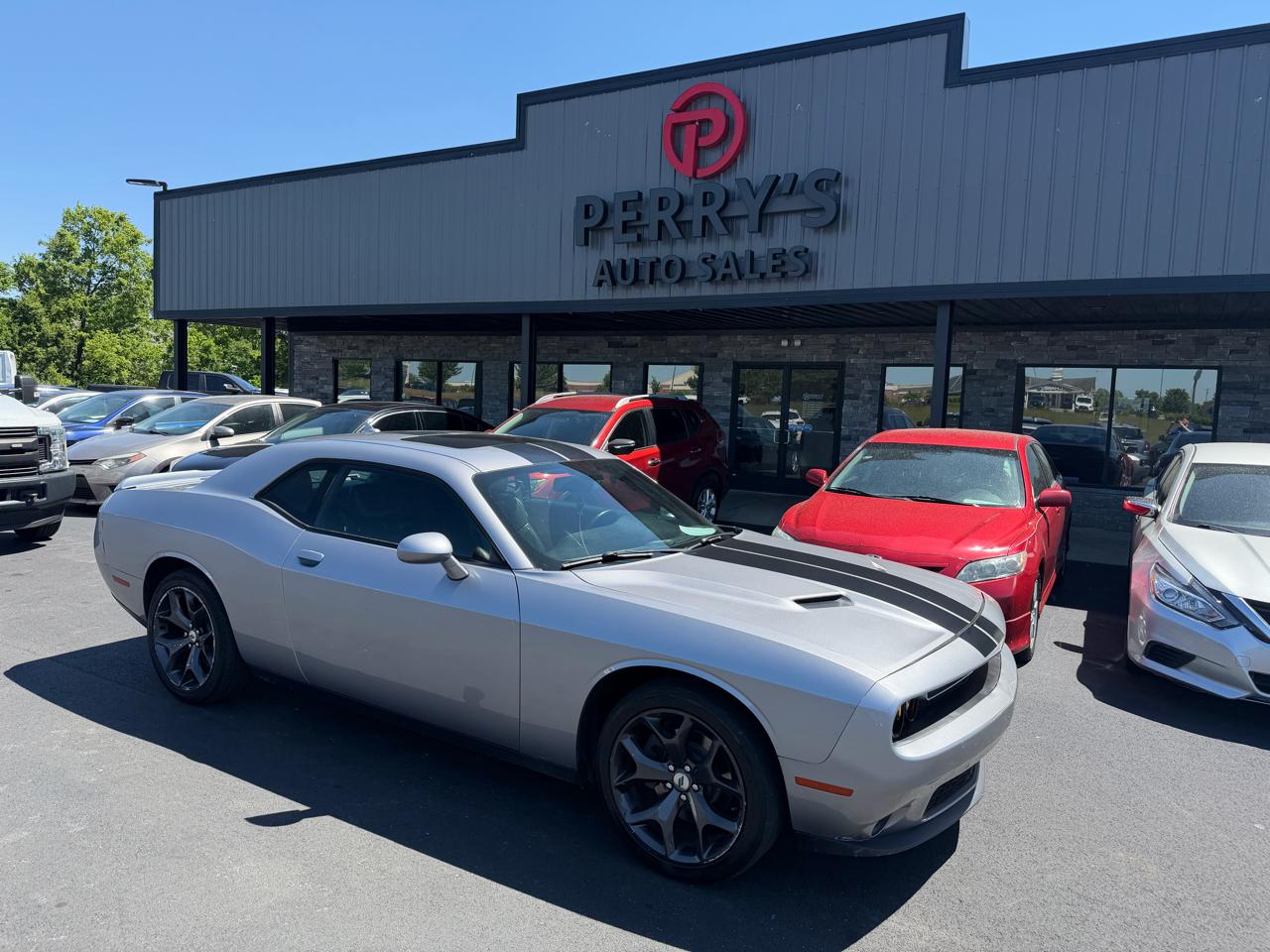 2018 Dodge Challenger SXT Plus's photo