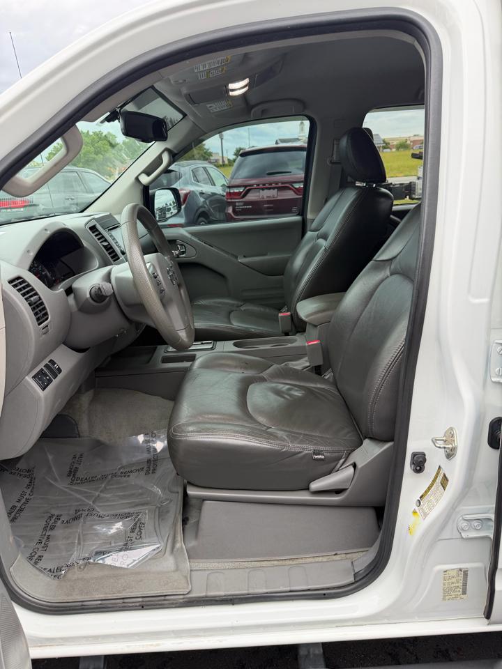 Nissan Frontier SV 2016