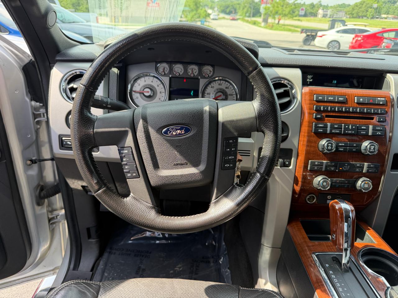 Ford F-150 Lariat 2010