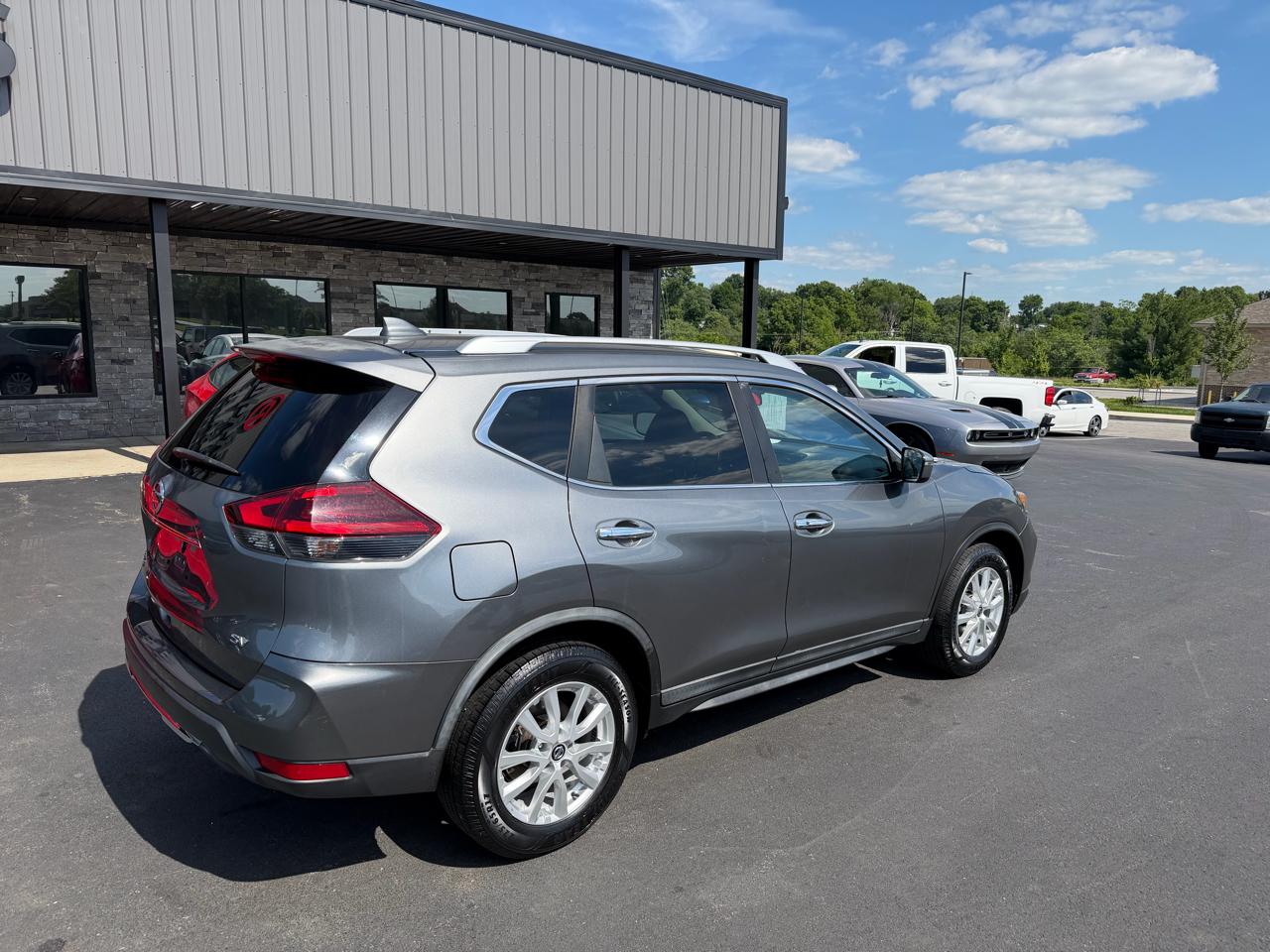 Nissan Rogue SV 2018