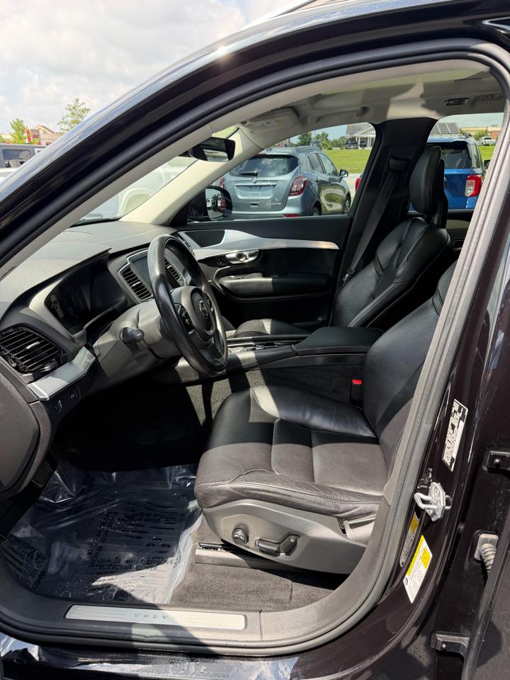 Volvo XC90 T5 Momentum 2018