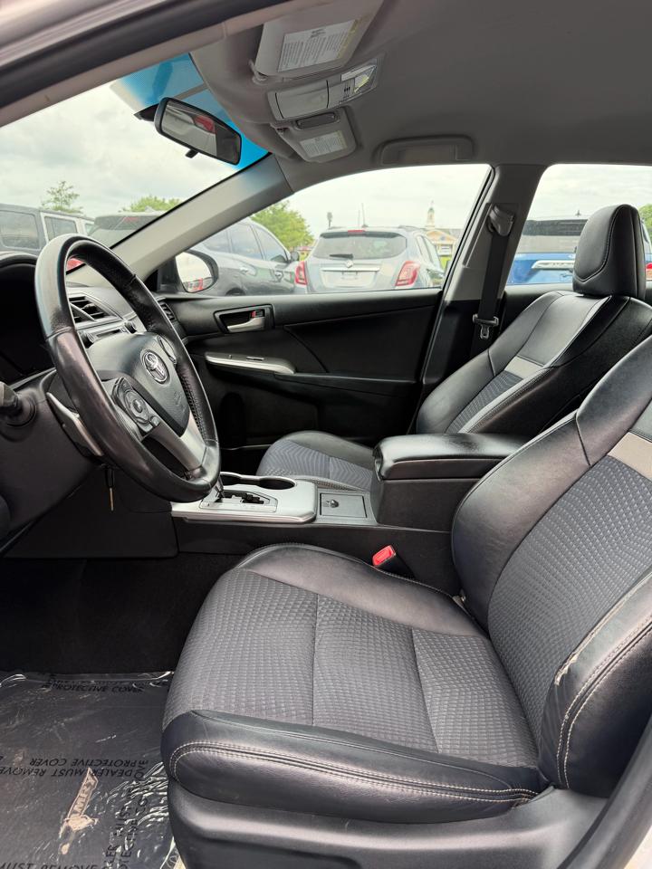 Toyota Camry SE 2013
