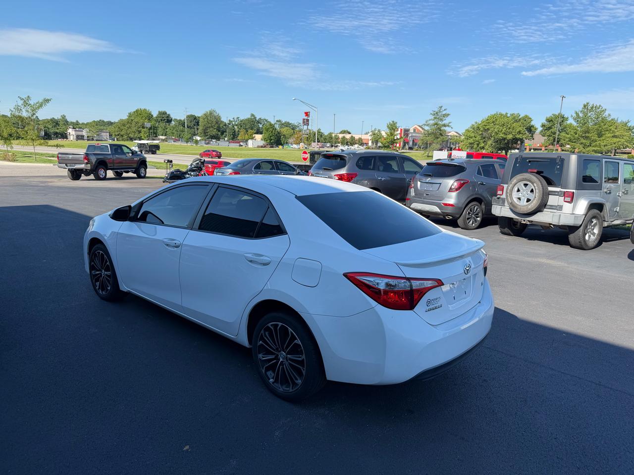 Toyota Corolla L 2016