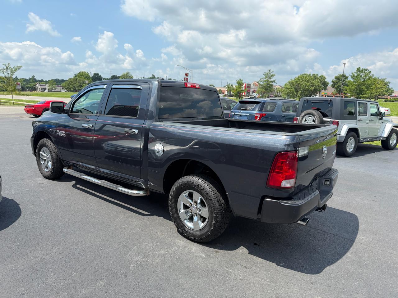 RAM 1500 Tradesman Crew Cab 2017