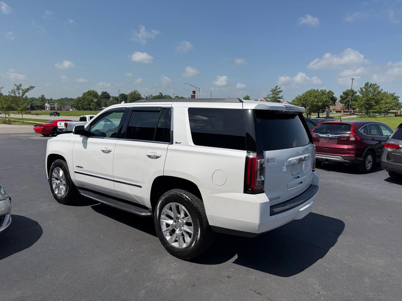 GMC Yukon SLT 2017