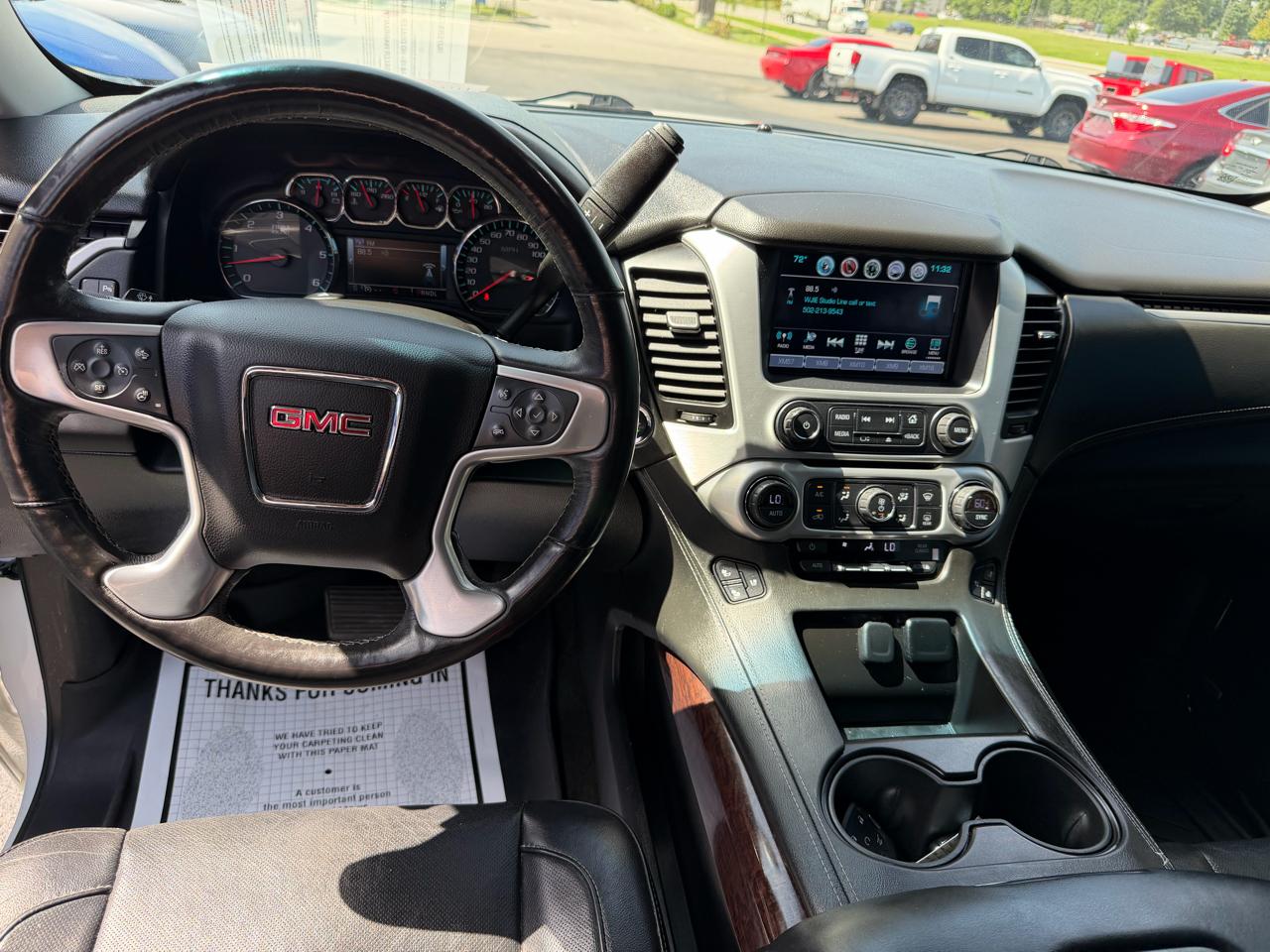 GMC Yukon SLT 2017