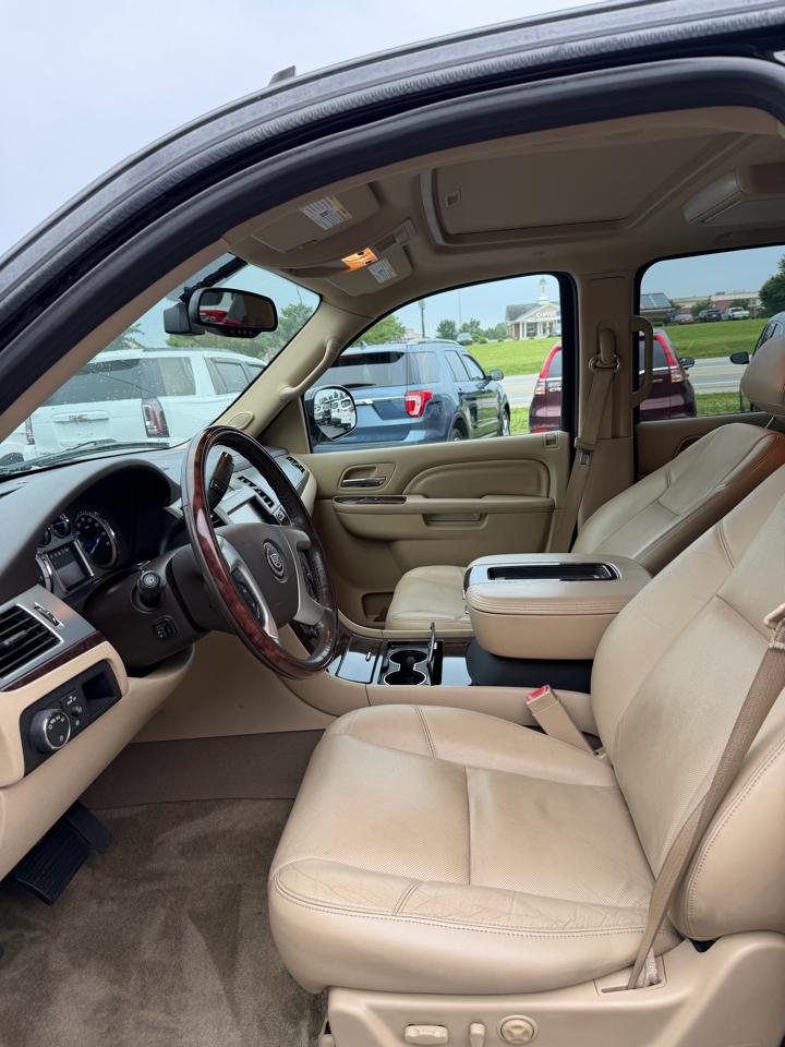 Cadillac Escalade ESV Premium 2013