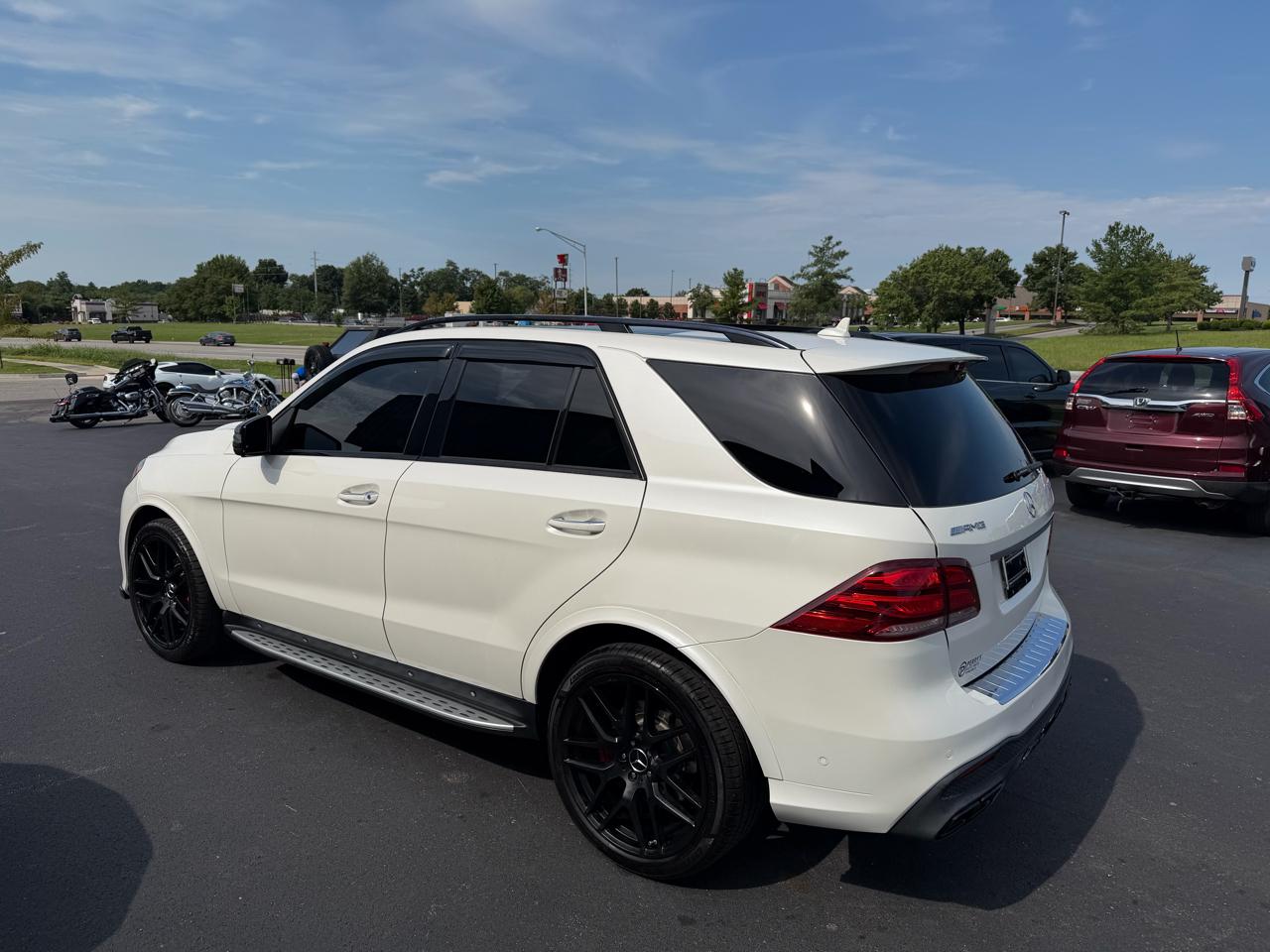 Mercedes-Benz GLE  2016
