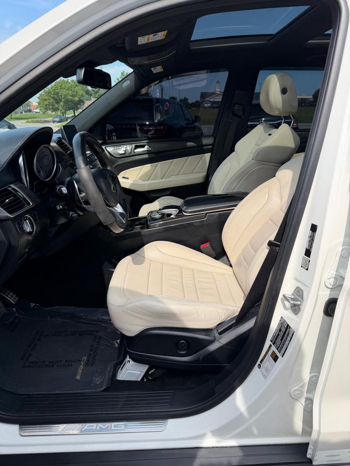 Mercedes-Benz GLE  2016