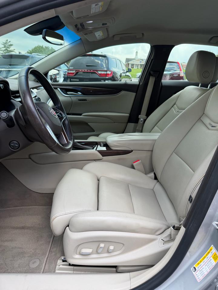 Cadillac XTS Luxury 2014