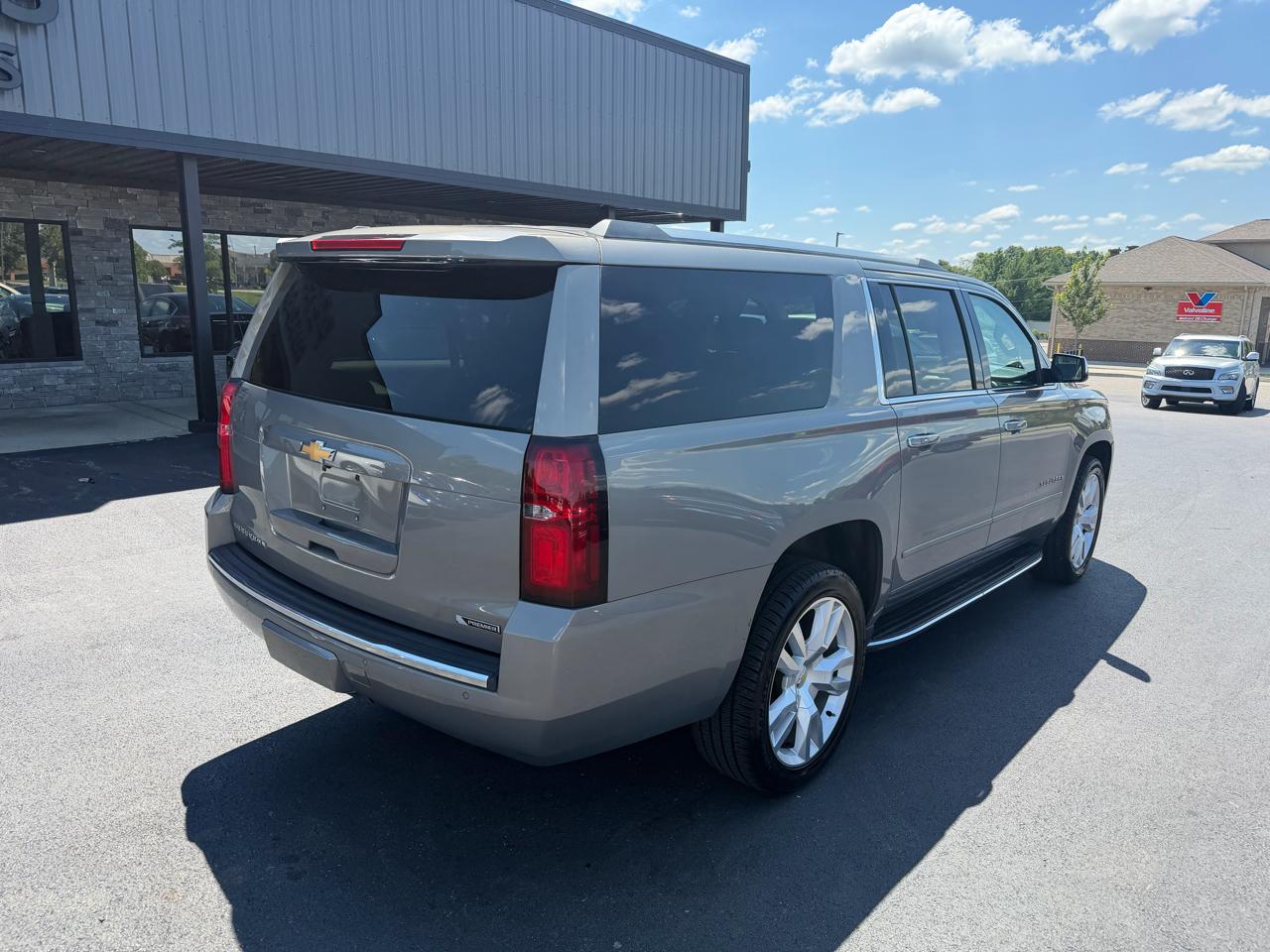 Chevrolet Suburban Premier 2017