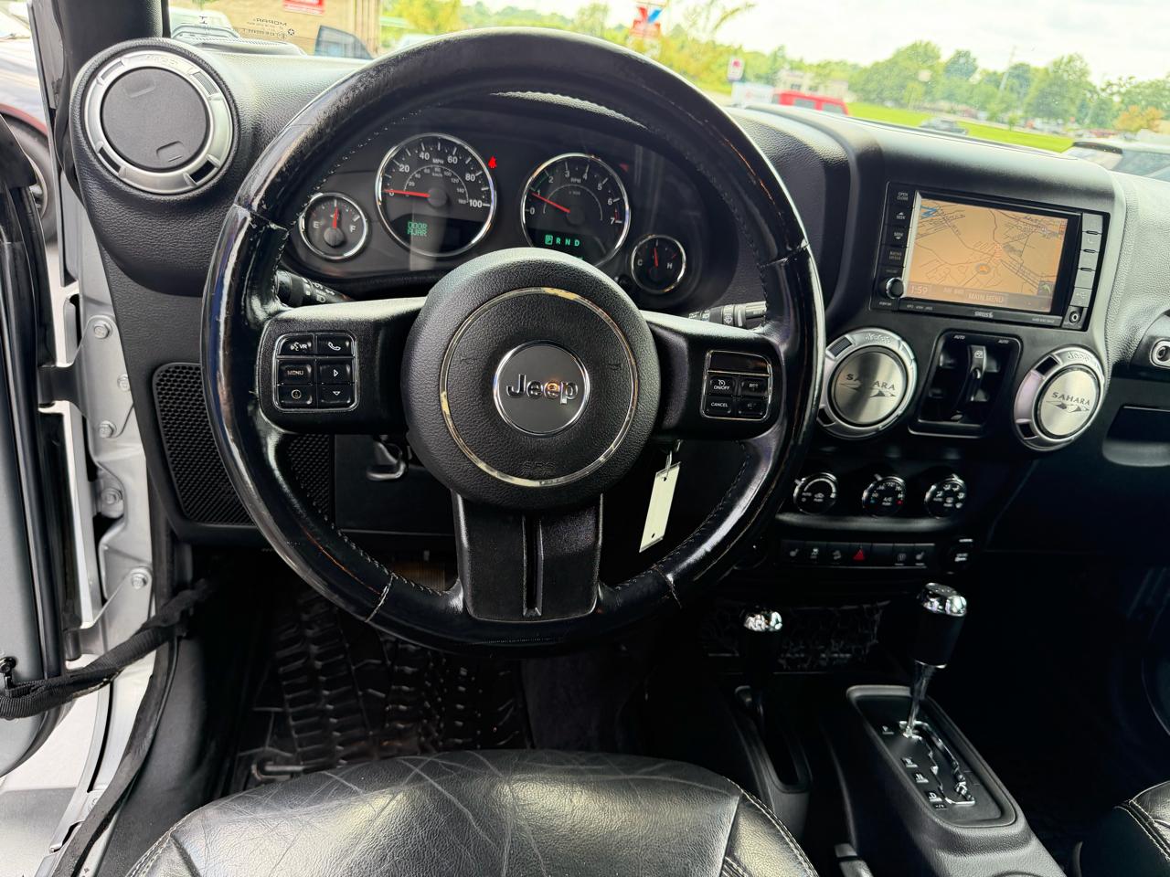 Jeep Wrangler Unlimited Sahara 2013