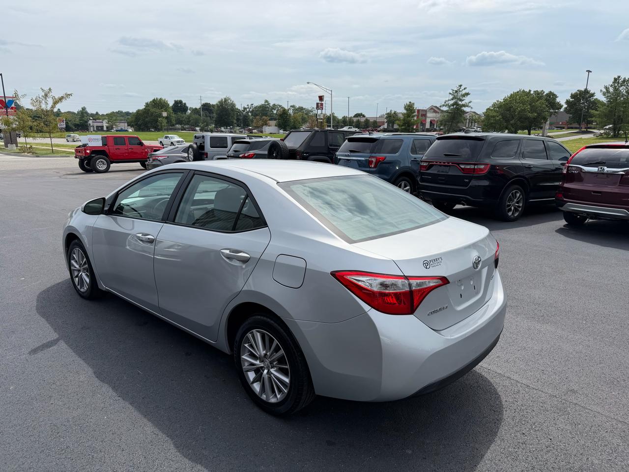 Toyota Corolla LE 2015