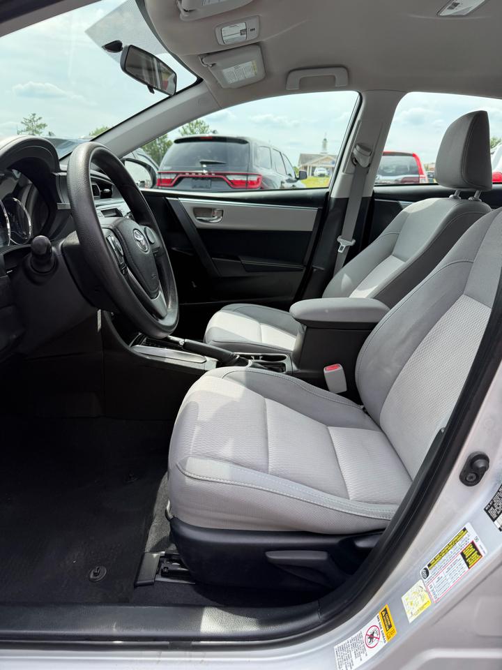 Toyota Corolla LE 2015