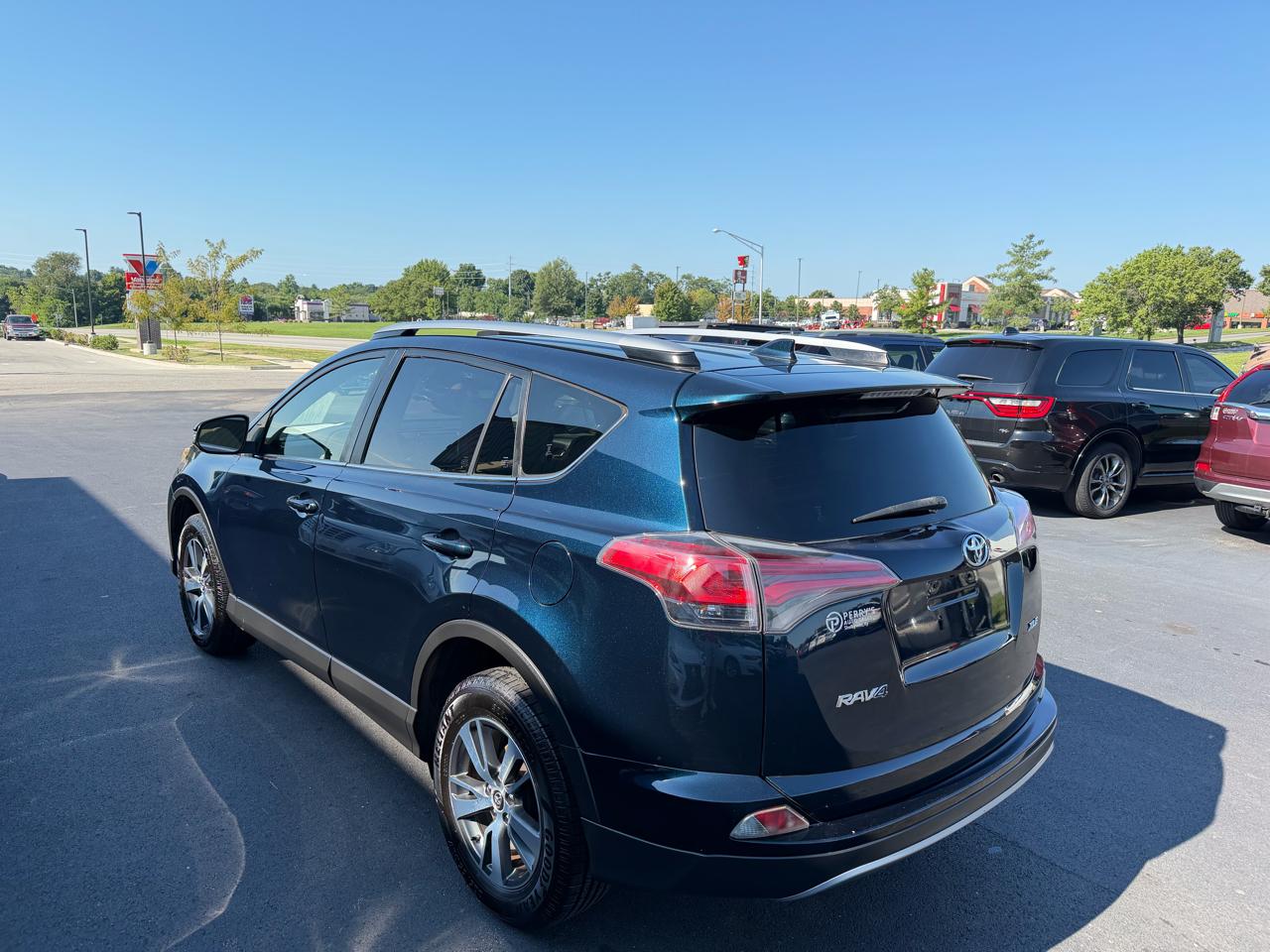 Toyota RAV4 XLE 2018