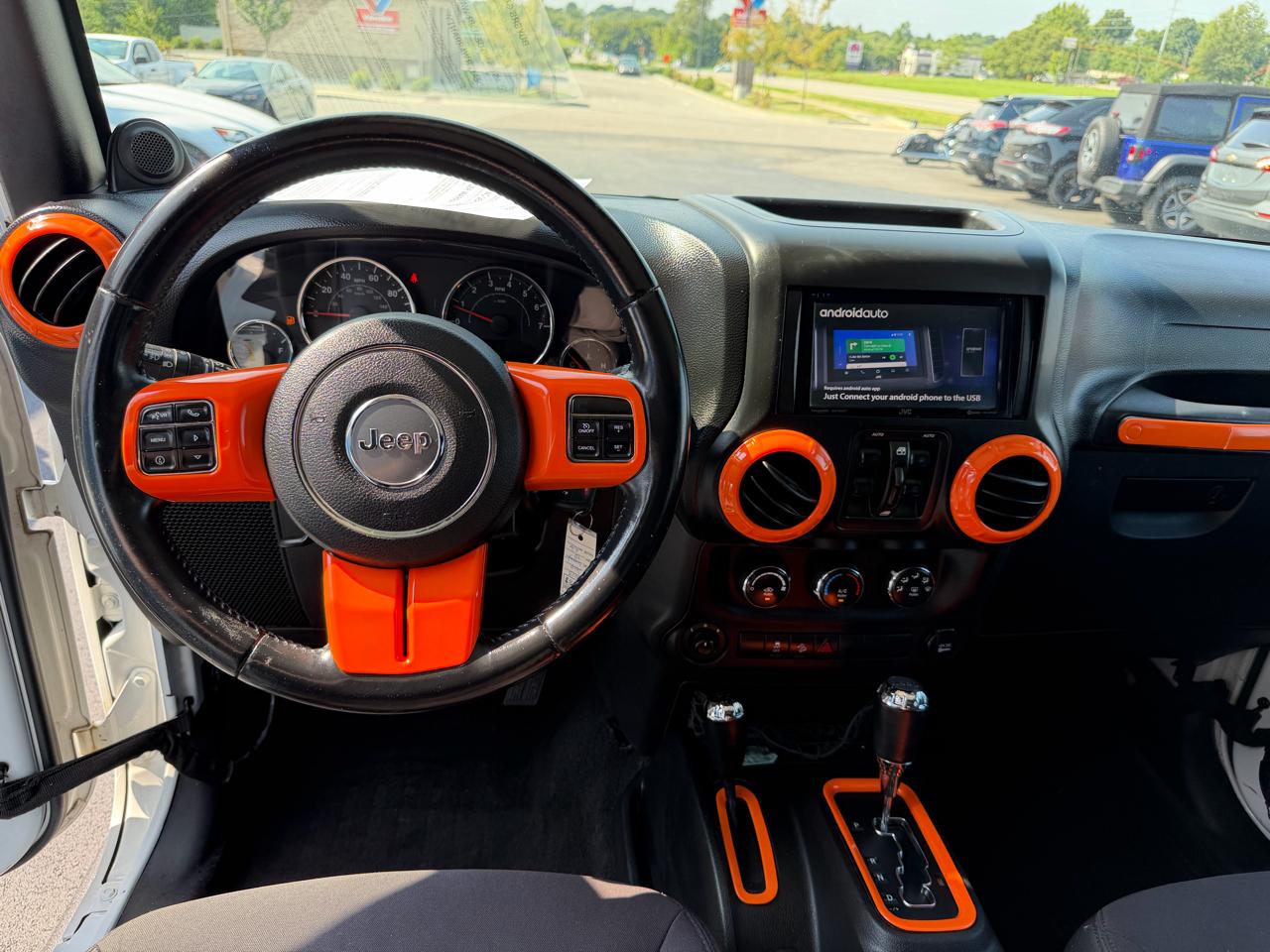 Jeep Wrangler Unlimited Sport 2013