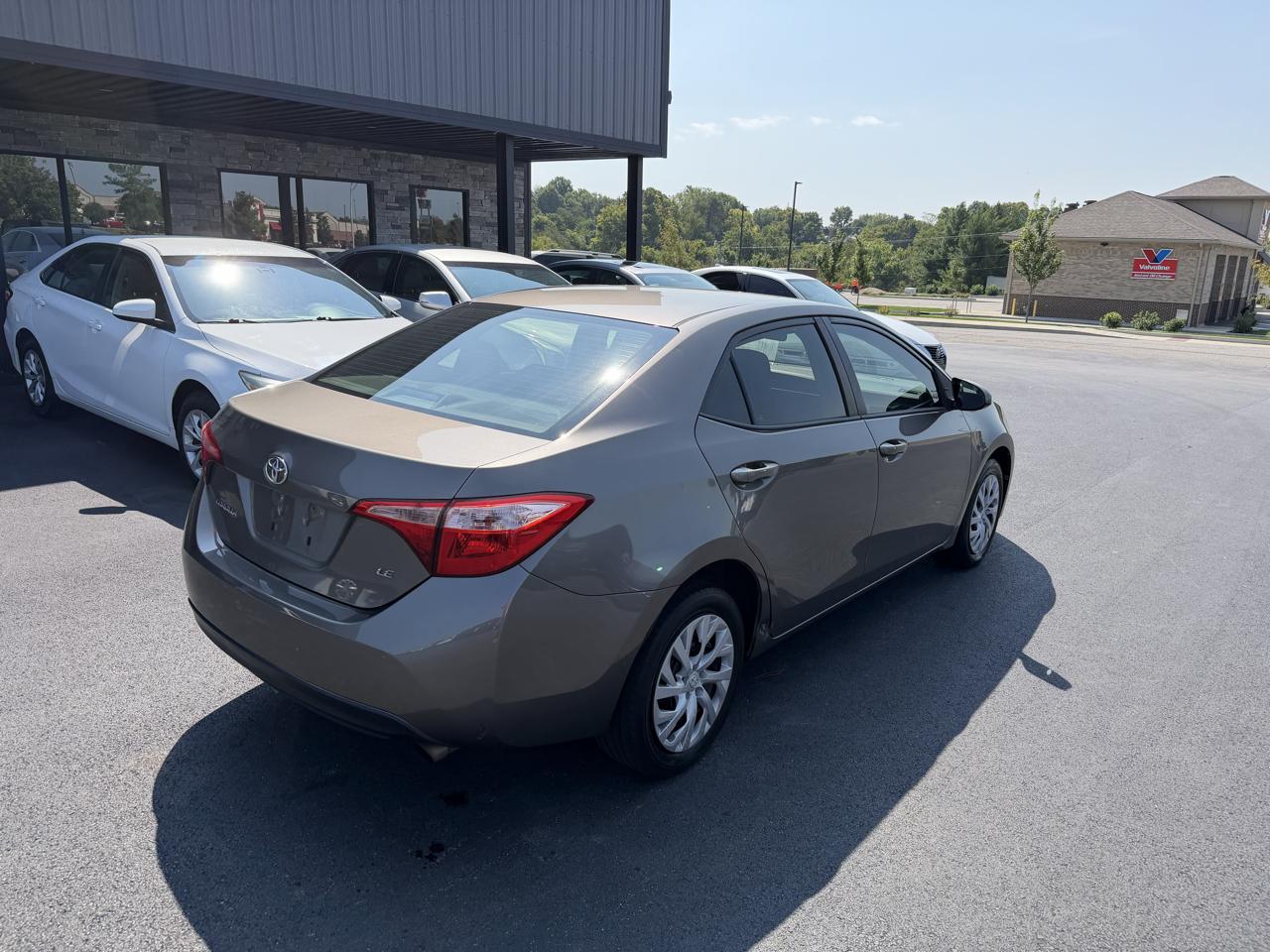 Toyota Corolla LE 2017