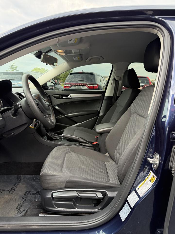 Volkswagen Passat S 2015