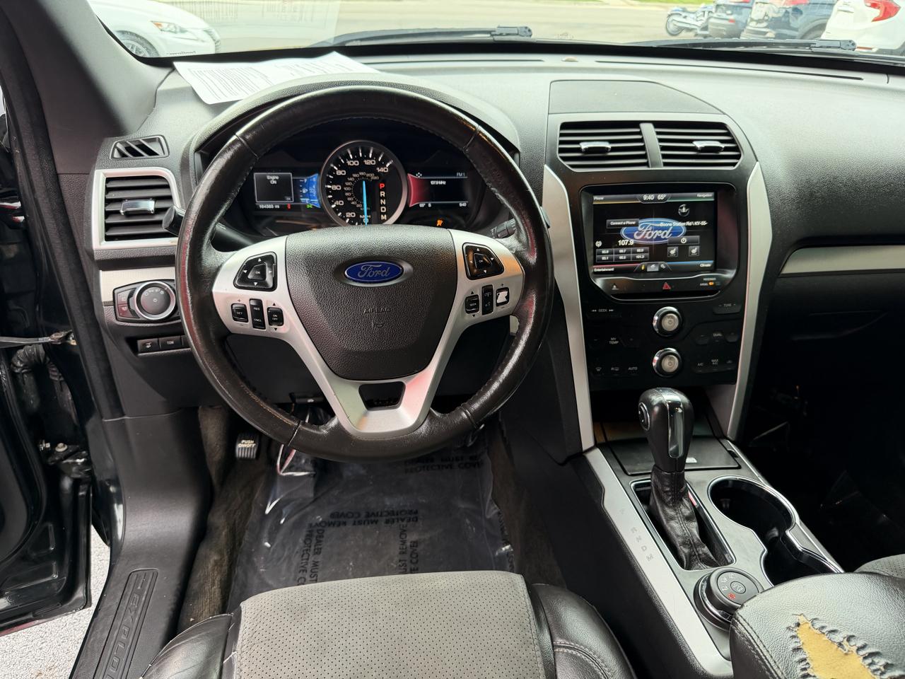 Ford Explorer XLT 2015