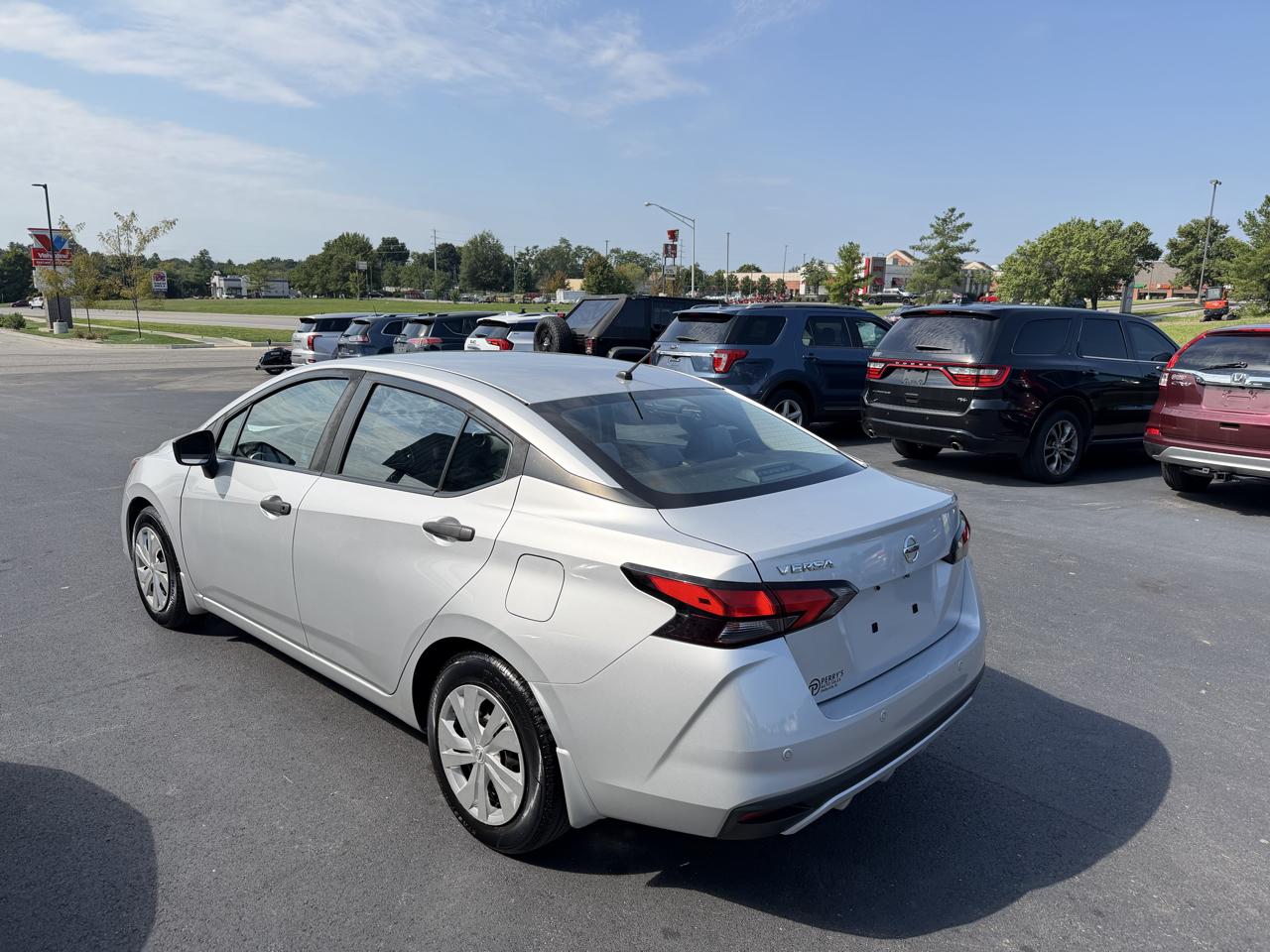 Nissan Versa S 2020