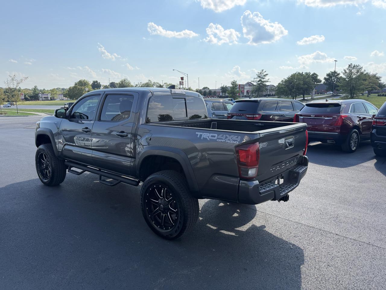 Toyota Tacoma  2019