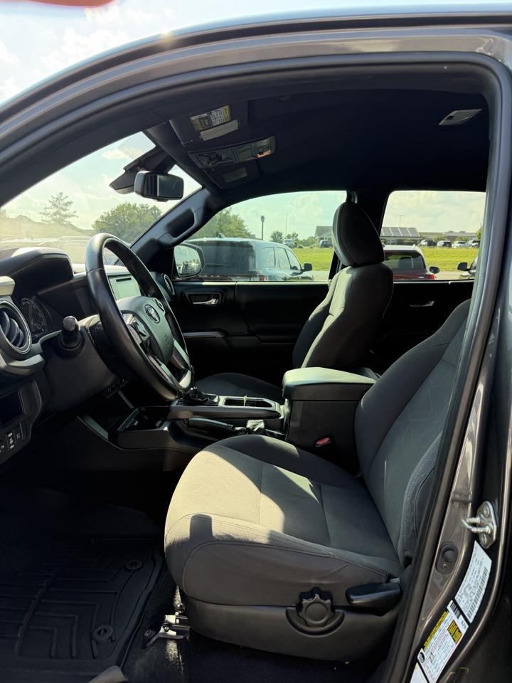 Toyota Tacoma  2019