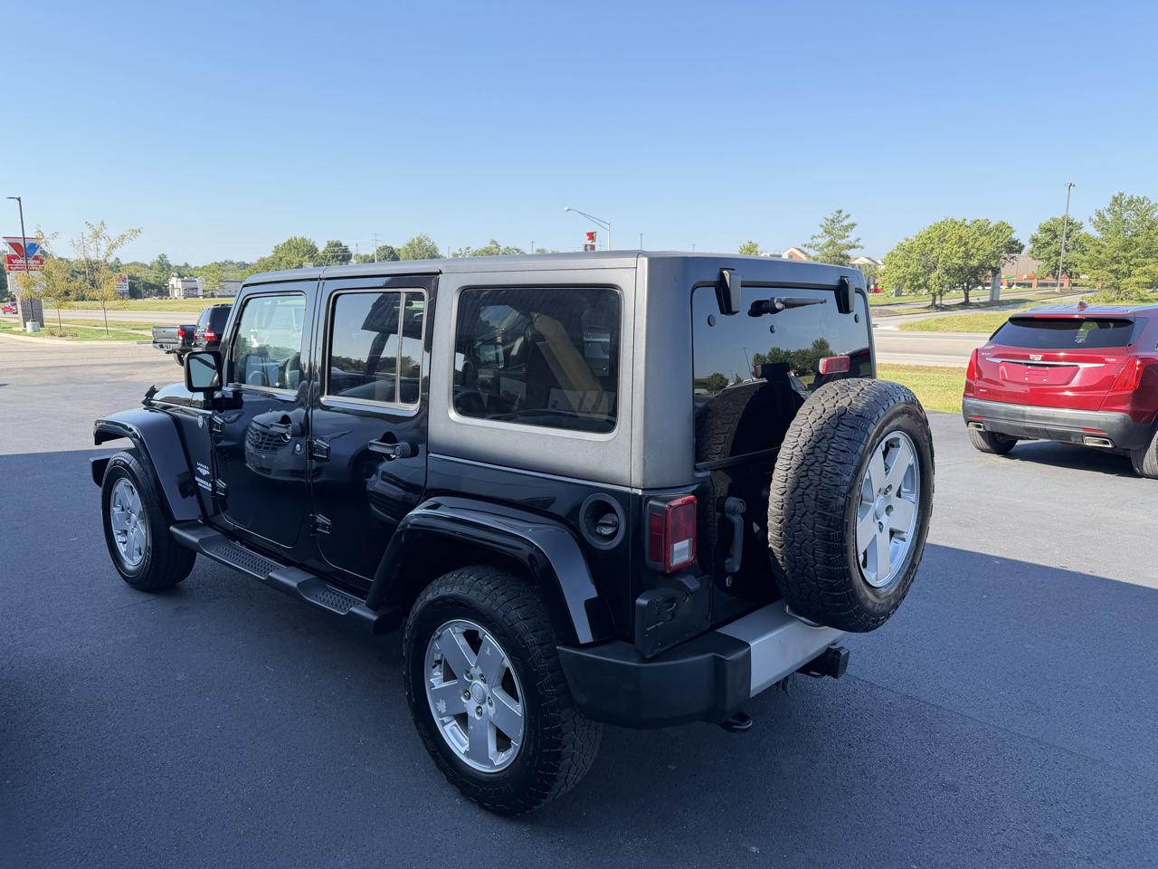 Jeep Wrangler Unlimited Sahara 2010