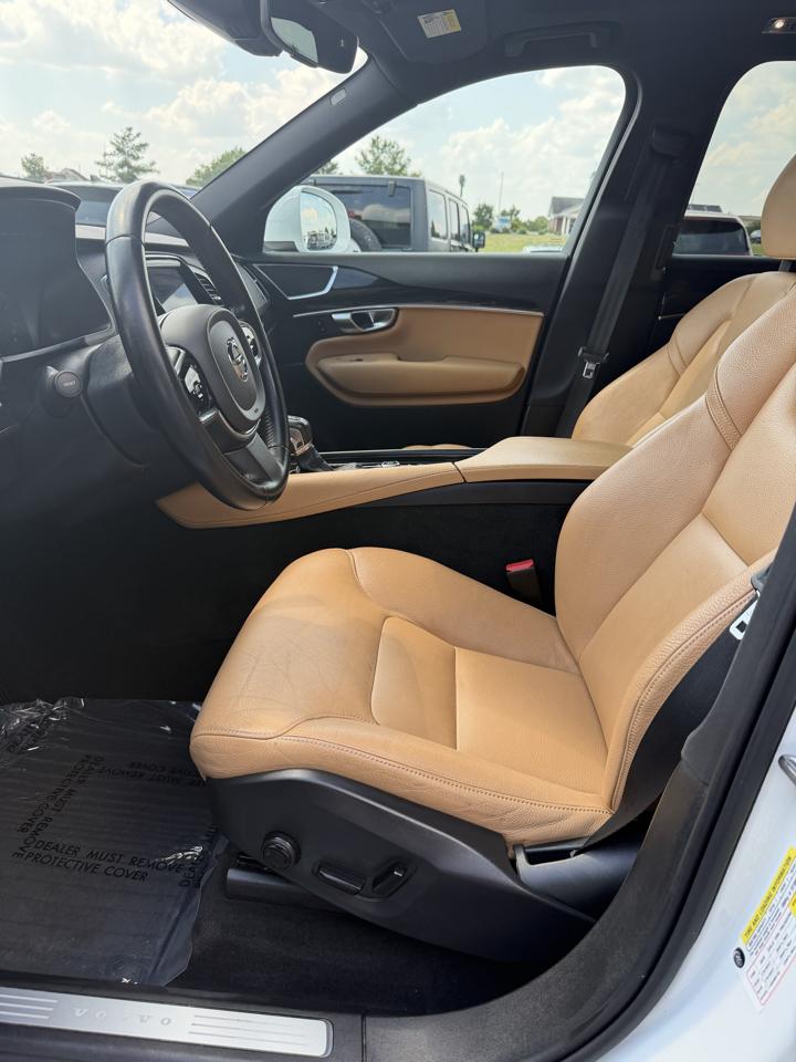 Volvo XC90 T6 Momentum 2018