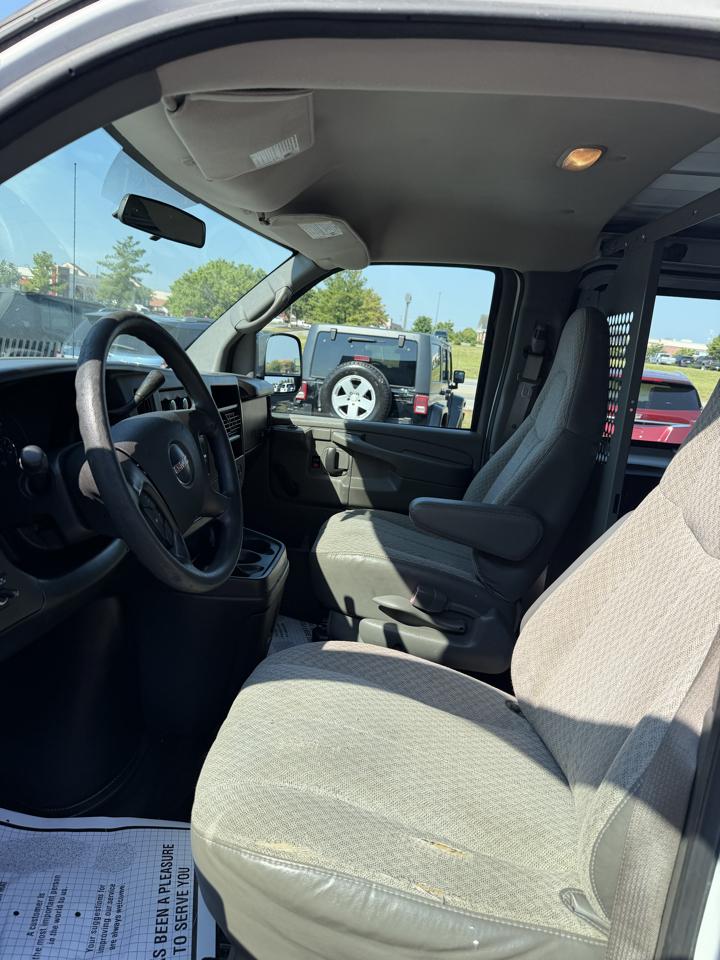 GMC Savana  2009