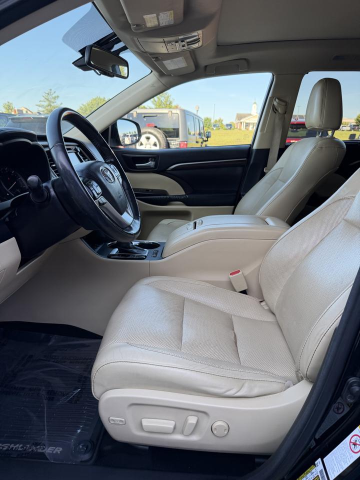 Toyota Highlander Limited 2016