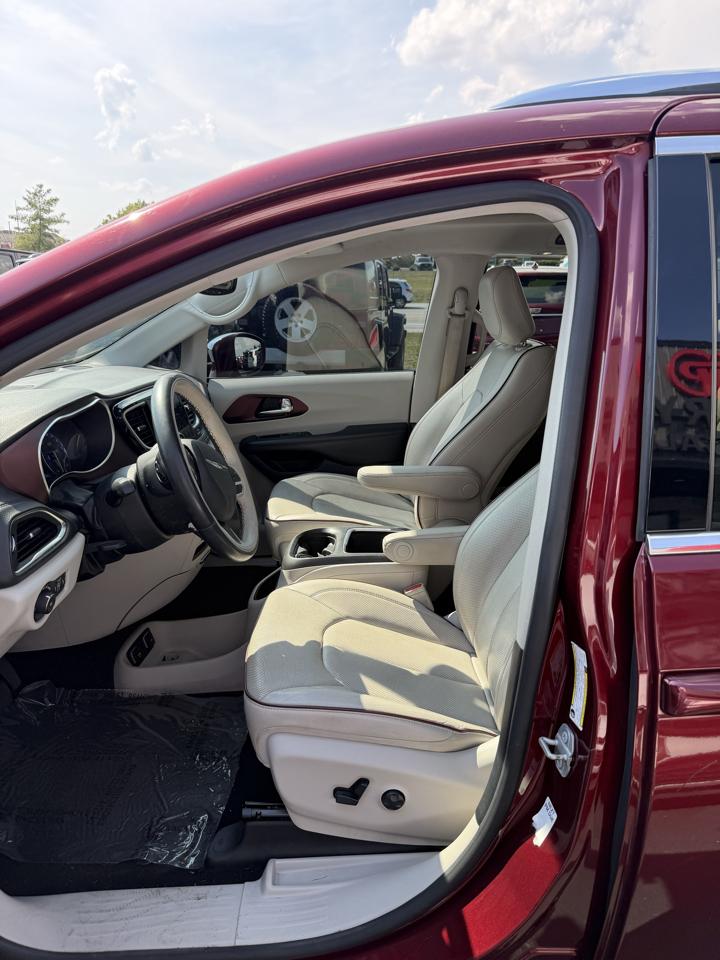 Chrysler Pacifica Limited 2020