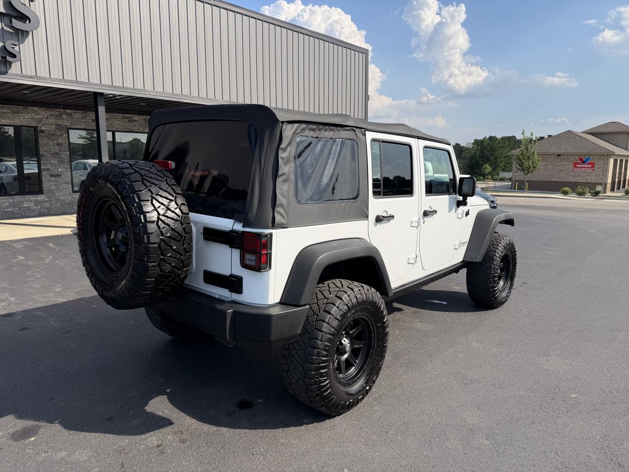Jeep Wrangler Unlimited Sport 2016