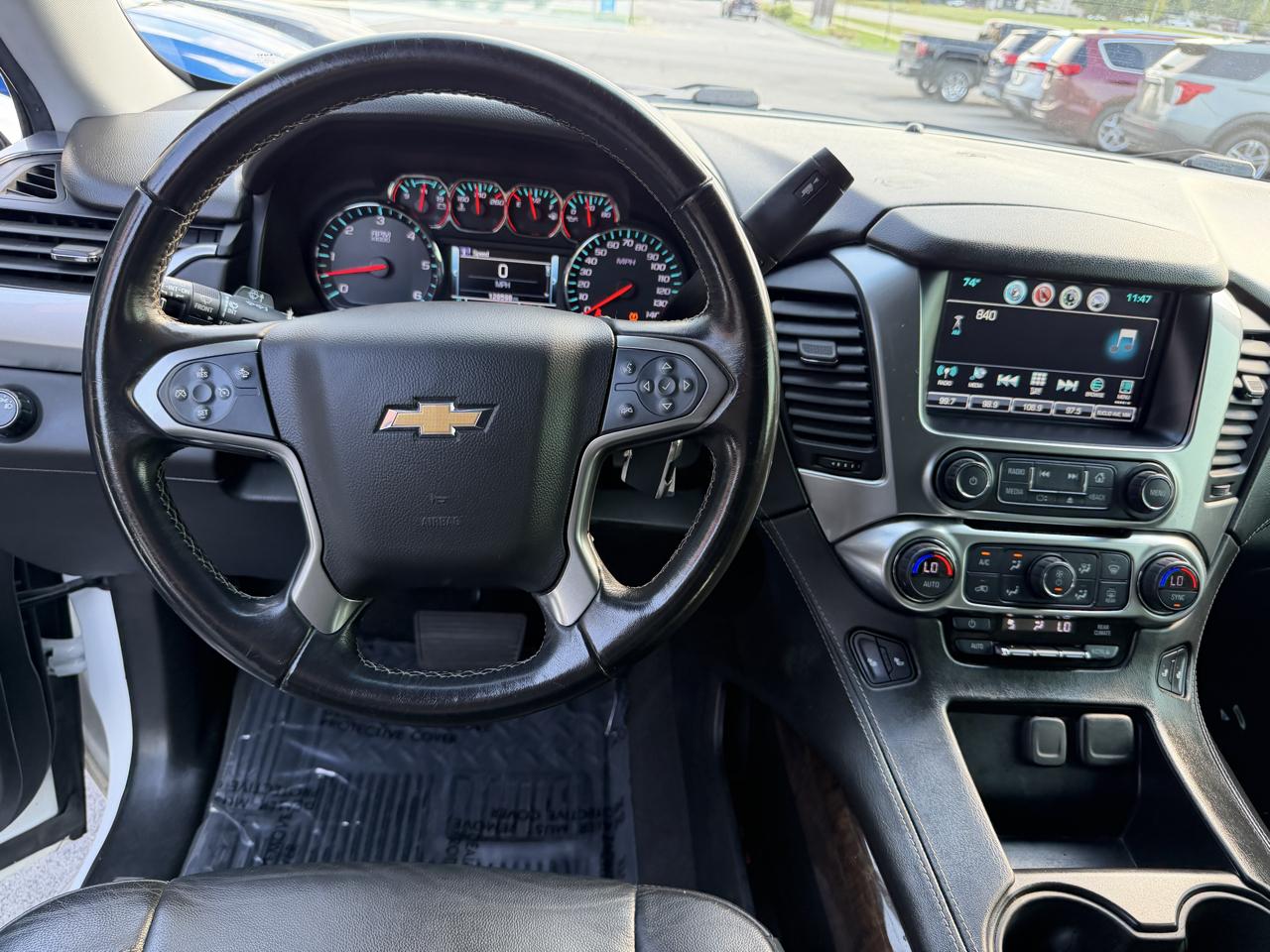 Chevrolet Suburban LT 2019