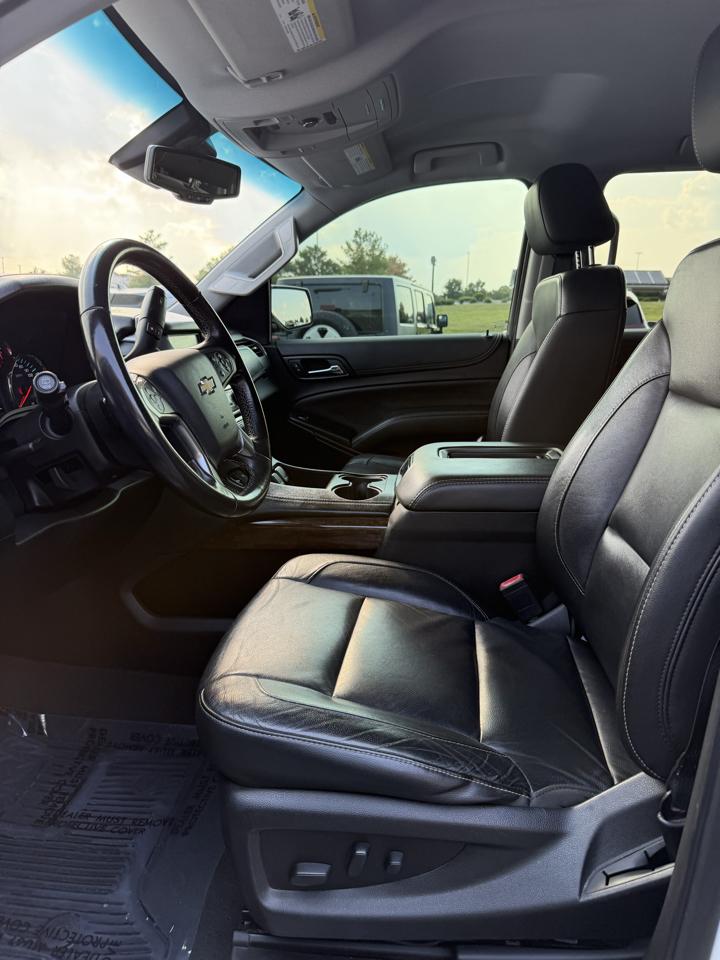 Chevrolet Suburban LT 2019