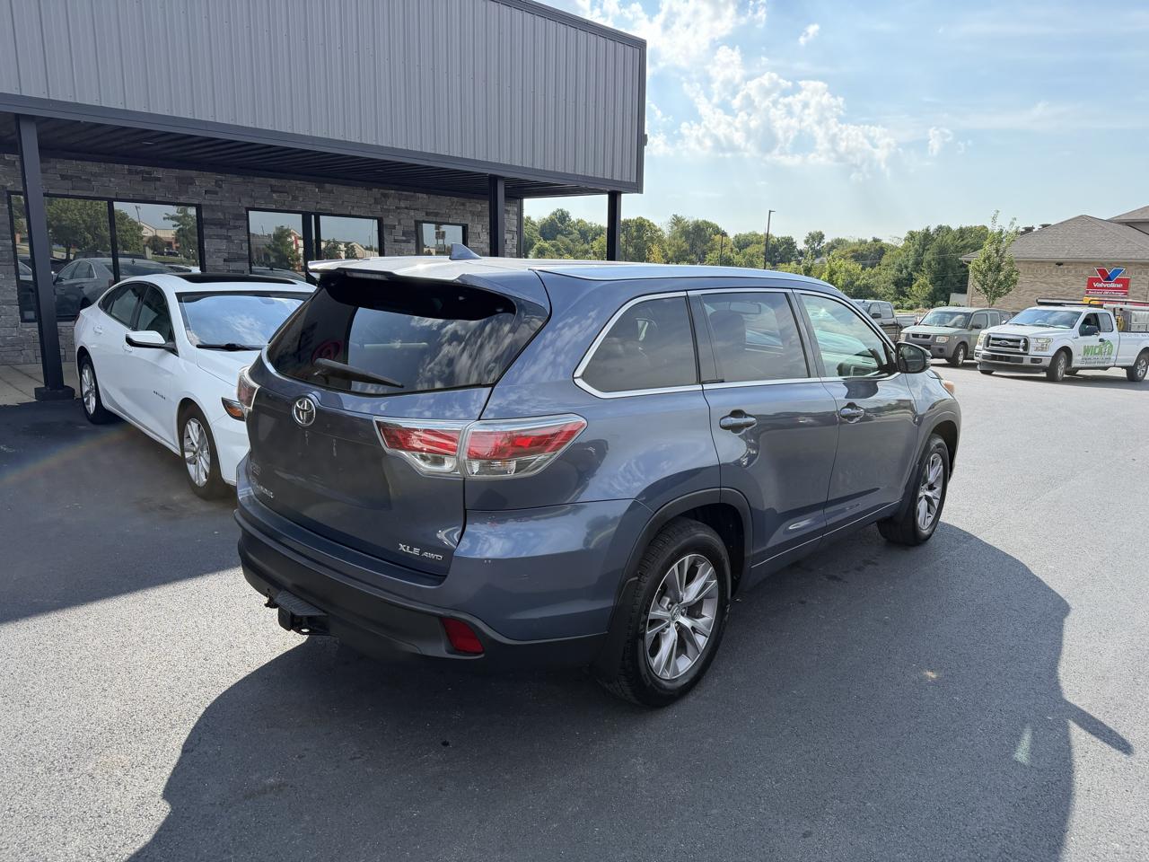 Toyota Highlander XLE 2015