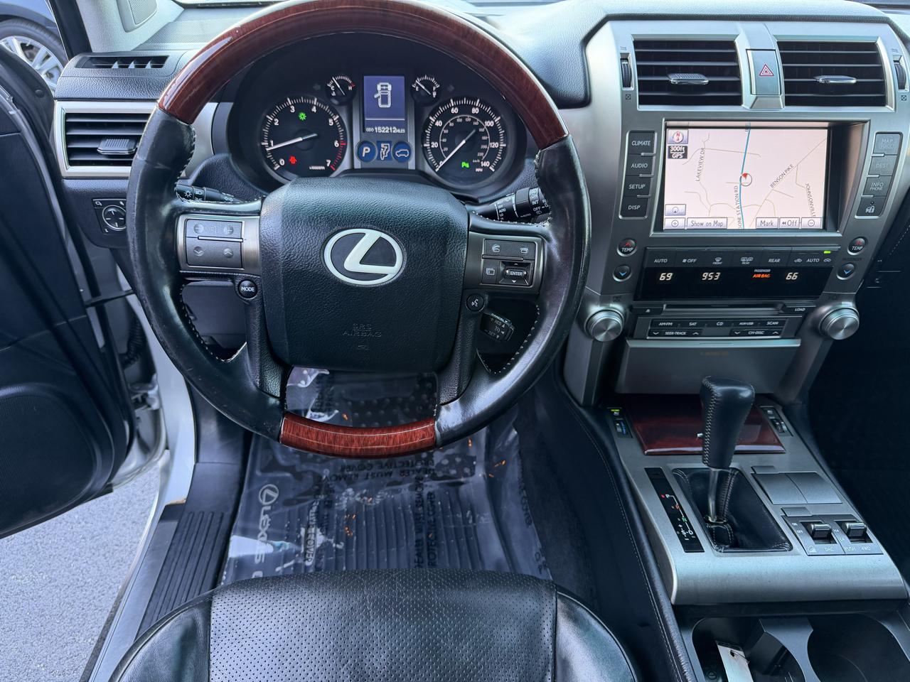 Lexus GX 460 Base 2012