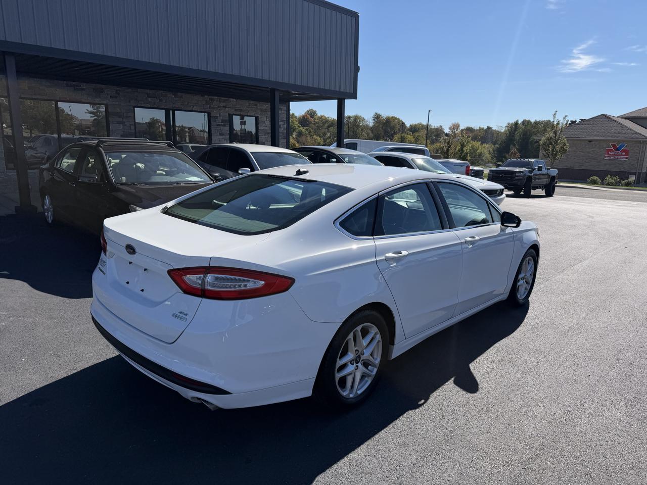 Ford Fusion SE 2013
