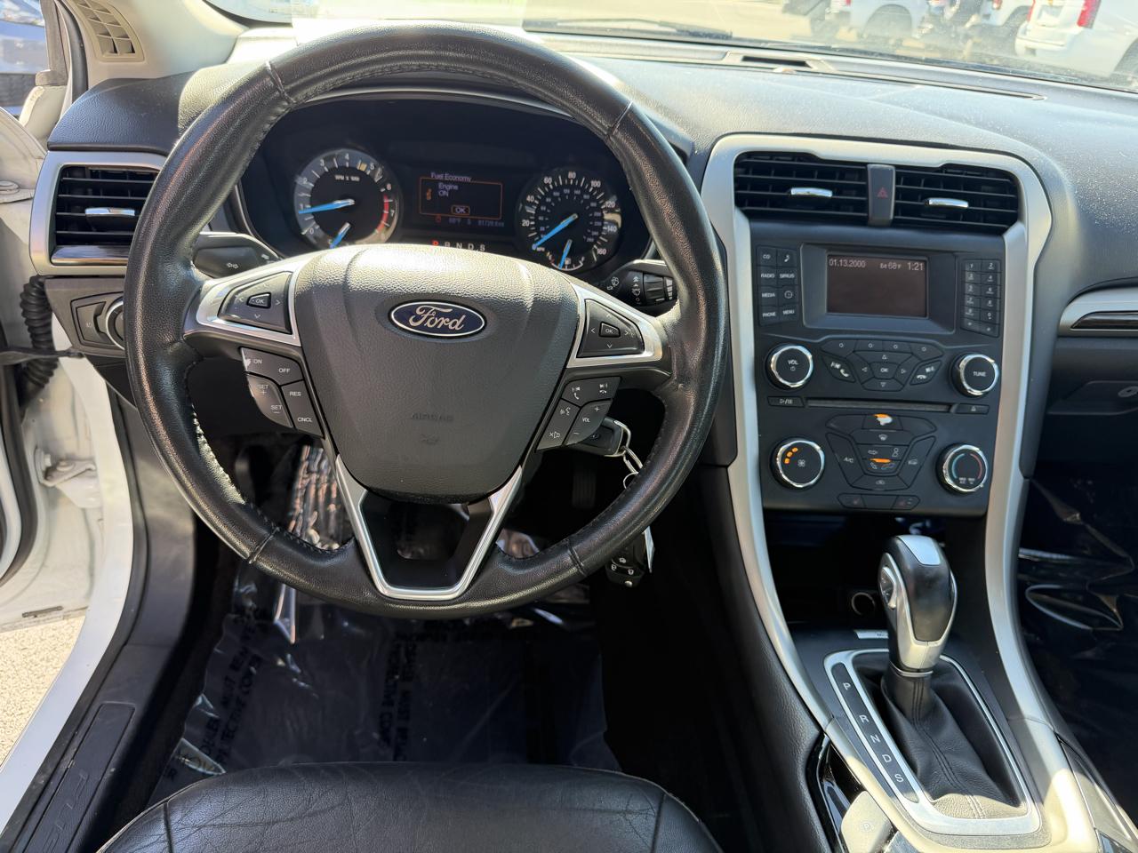 Ford Fusion SE 2013